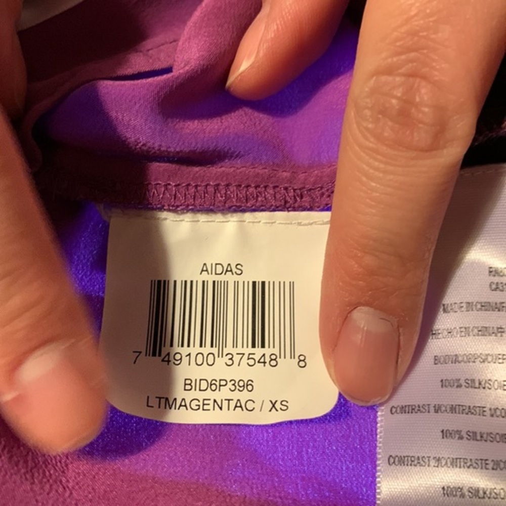 BCBGMaxAzria Aida’s 100% Silk Dress - Picture 10 of 11